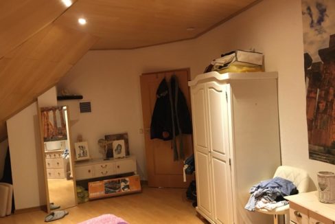 Weitere Ansicht vom Schlafzimmer DG